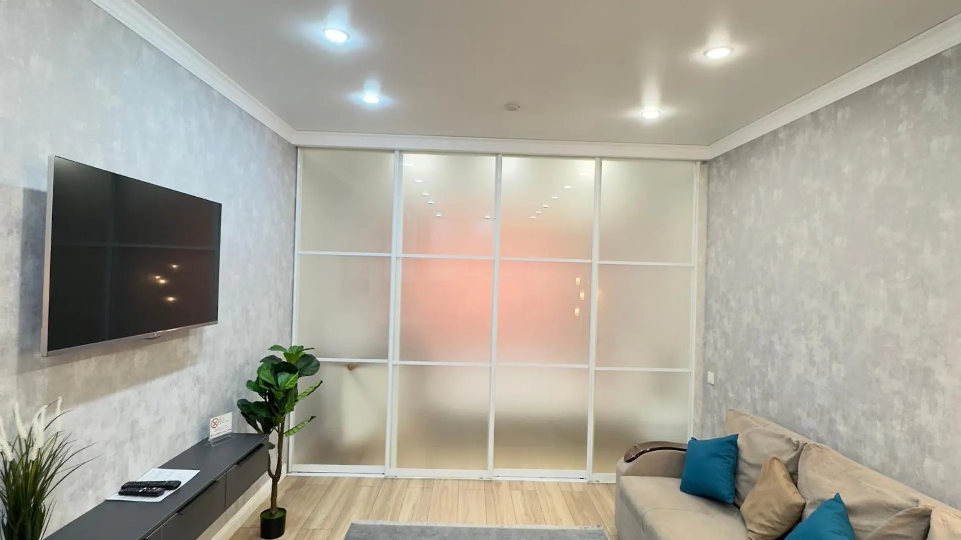 Great Cozy Apt In The Heart Of The City Tu116 Almaty